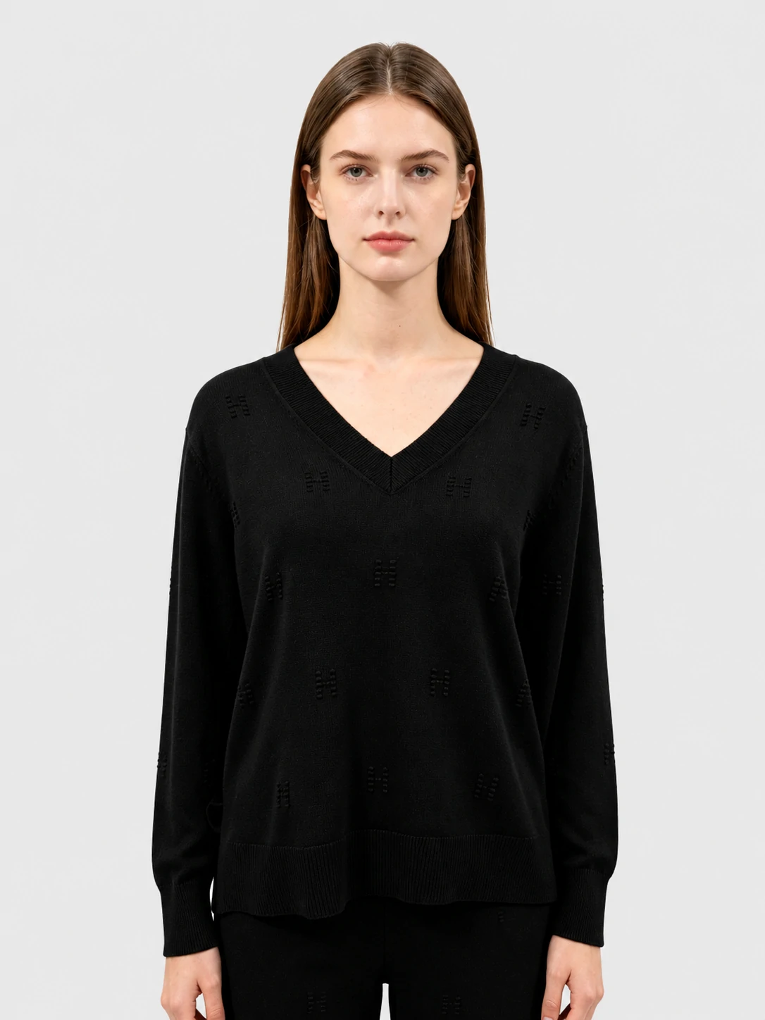 Minimal Textured V-Neck Knit Sweater 1 Minimal Textured V-Neck Knit Sweater